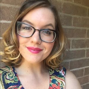 Meet your Posher, Megan